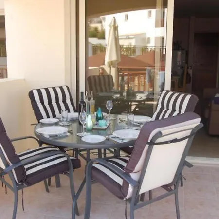 1st Floor 2 Bedroom * Peyia